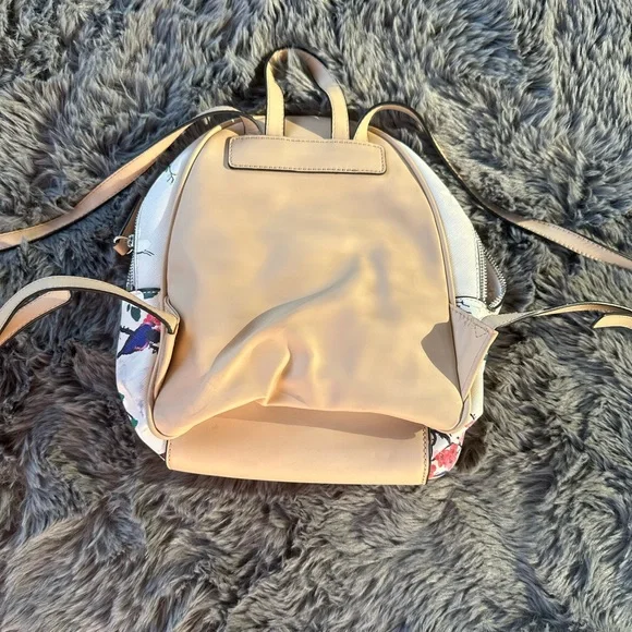 Guess Mini Backpack - Picture 2 of 8